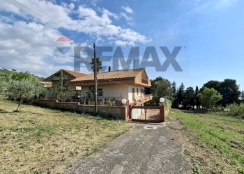 Casa all\'aperto - Villa C.da Rossa
 
sn, Chiaramonte Gulfi - photo 5