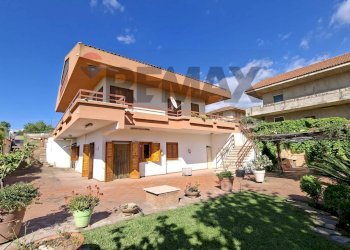 Casa all\'aperto - Villa C.da Rossa
 
sn, Chiaramonte Gulfi - photo 6