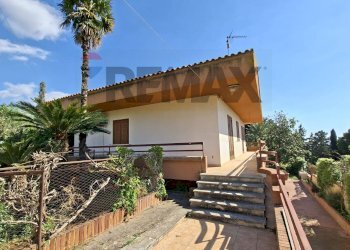 Casa all\'aperto - Villa C.da Rossa
 
sn, Chiaramonte Gulfi - photo 23