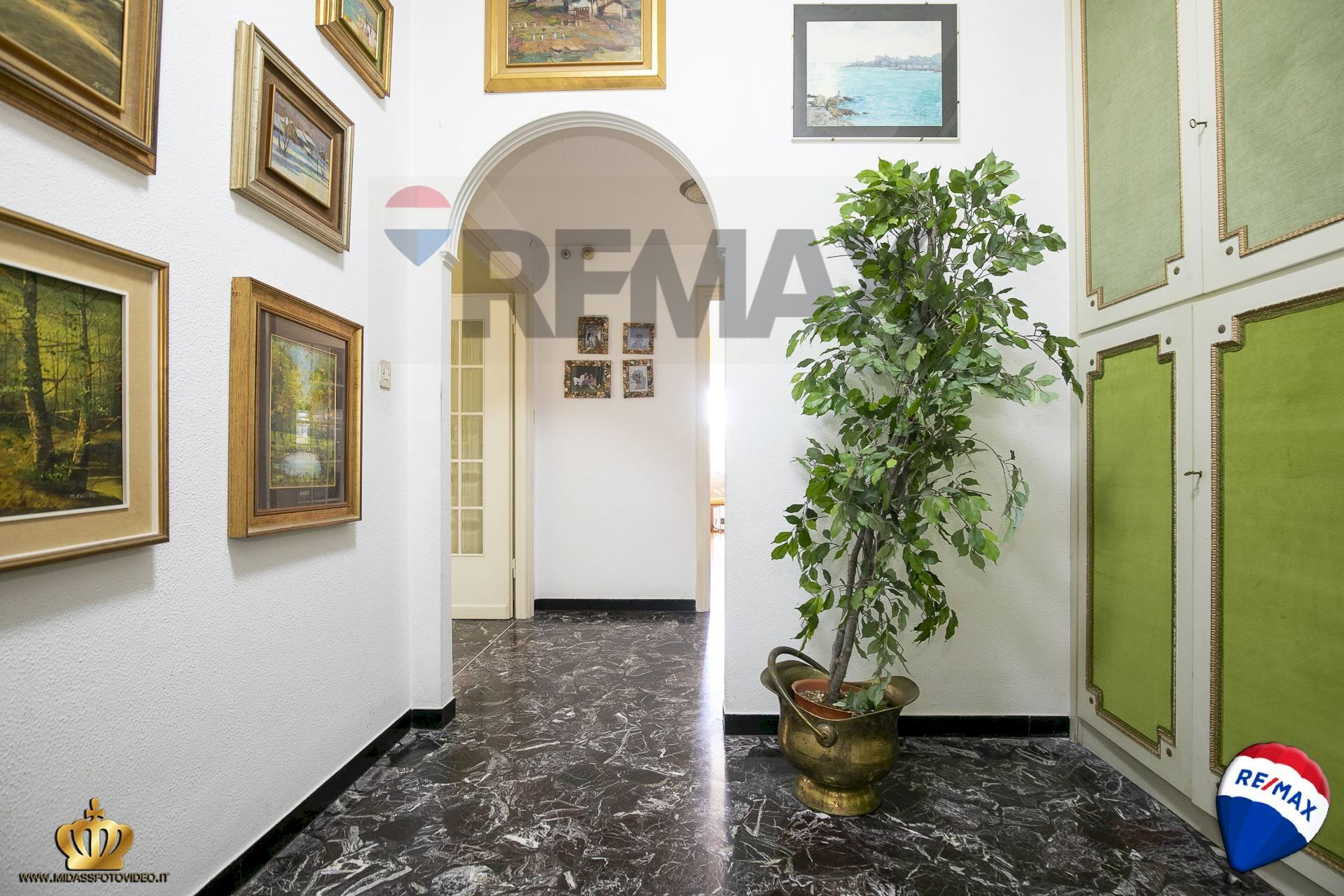 Hall / corridoio - Appartamento VIA S. MORO
121, Genova - foto 2