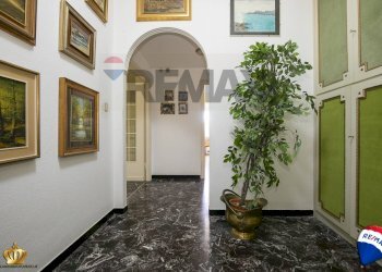 Hall / corridoio - Appartamento VIA S. MORO
 
121, Genova - foto 1