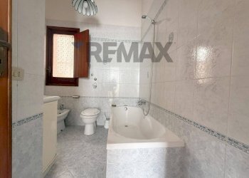 Bagno - Three-room apartment Via Custonaci
 
22, Trapani - photo 19
