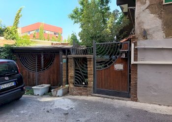 Foto 1 - Commercial Premises Via Isaia Gabola
53, Nocera Inferiore - photo 1
