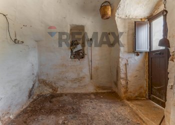 Stanza vuota - Baita Via Villa Castelli
-, Martina Franca - foto 20