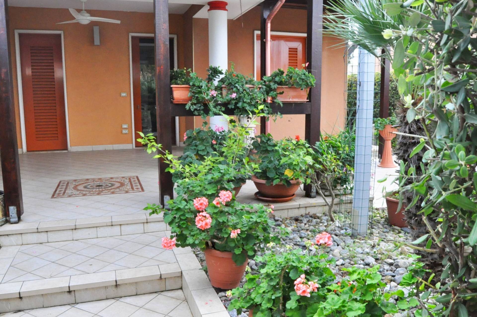Foto 1 - Villa Villaggio acque chiare
 
snc, Brindisi - foto 1