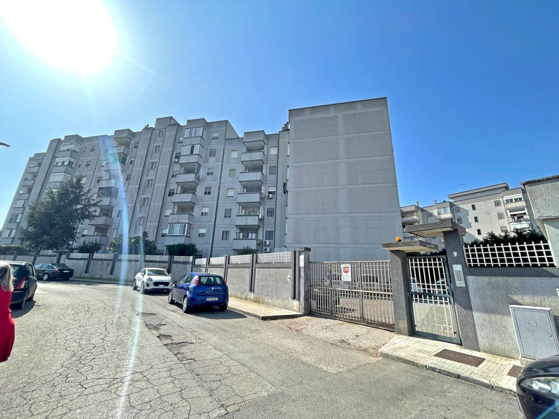 Foto 1 - Trilocale Via Roberto Melli
 
9, Brindisi - foto 1