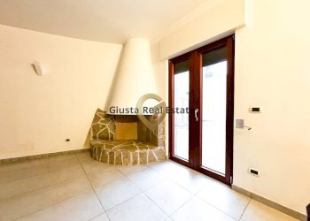 Foto 5 - Independent house via Caterina Scazzeri
 
49, Latiano - photo 5