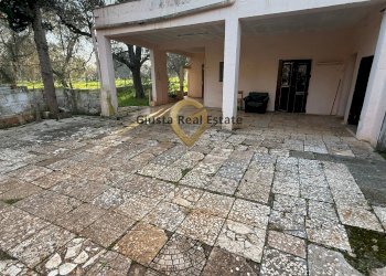 Foto 2 - Villa contrada specchia
 
3, Latiano - photo 2