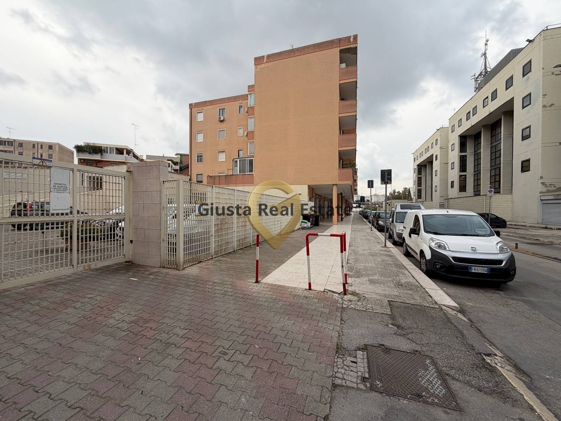 Foto 1 - Trilocale Via Perrino
 
46, Brindisi - foto 1
