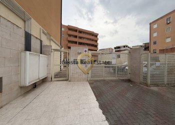 Foto 2 - Trilocale Via Perrino
 
46, Brindisi - foto 2