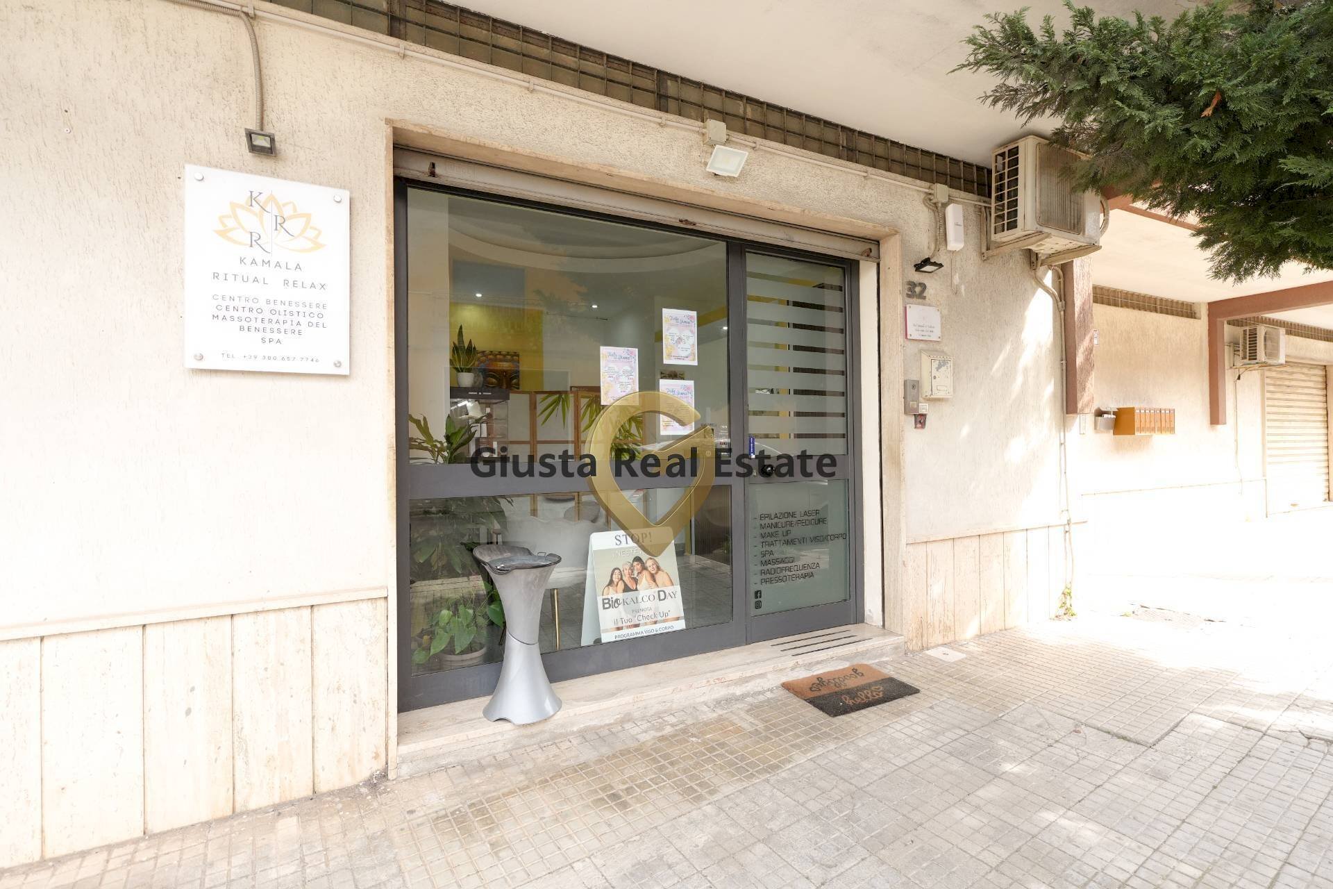 Foto 1 - Attività Commerciale Via Maroncelli
 
32, Mesagne - foto 1