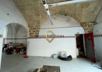 Foto 5 - Commercial Premises Via Maja materdona
6, Mesagne - photo 5