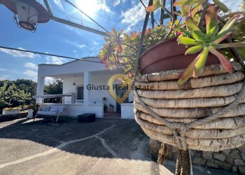 Foto 2 - Villa Contrada Pacchiano-Capinere
 
850, Latiano - photo 2