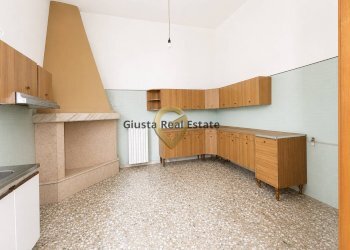 Foto 9 - Semi-detached house Via Giousuè Carducci
 
6, Torchiarolo - photo 9