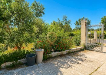 Foto 2 - Villa Contrada Pappadà
 
43, Oria - photo 2