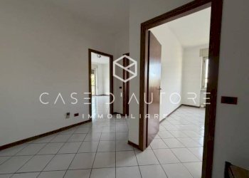 Foto 3 - Appartamento Via Cornelio Rovera
 
38, Gavirate - foto 3