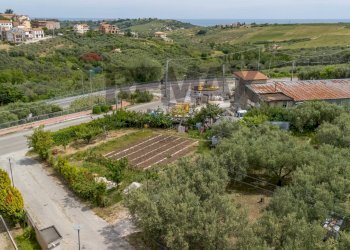Casa all\'aperto - Terreno edificabile Via Enrico Mattei
snc, Cupello - foto 1