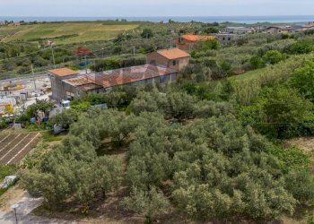 Casa all\'aperto - Terreno edificabile Via Enrico Mattei
snc, Cupello - foto 3