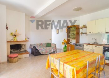 Sala da pranzo - Casa indipendente Contrada Cese, Casalanguida - foto 6