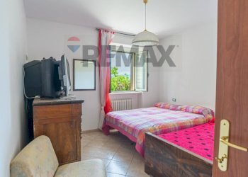 Camera / camera da letto - Casa indipendente Contrada Cese, Casalanguida - foto 15