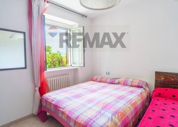 Camera / camera da letto - Casa indipendente Contrada Cese, Casalanguida - foto 18