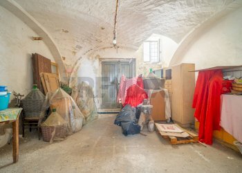 Dispensa di stoccaggio - Semi-detached house via Magenta
 
2, Cupello - photo 4