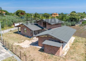 Casa all\'aperto - Villa via Pian Del Lago
 
snc, Casalbordino - foto 34