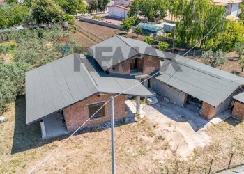 Casa all\'aperto - Villa via Pian Del Lago
 
snc, Casalbordino - foto 35