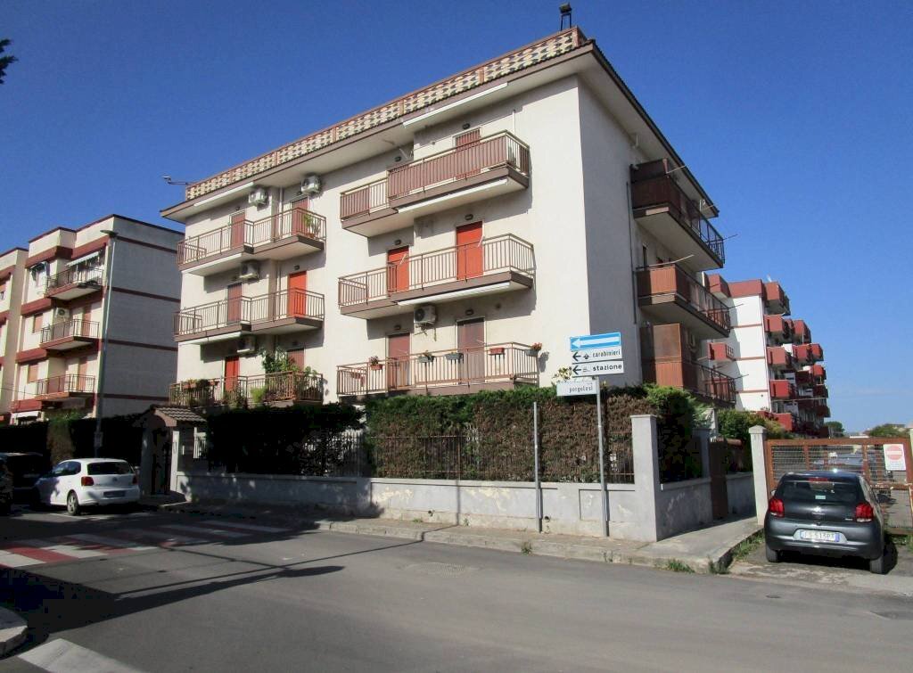 Facciata - Quadrilocale Statte - foto 1
