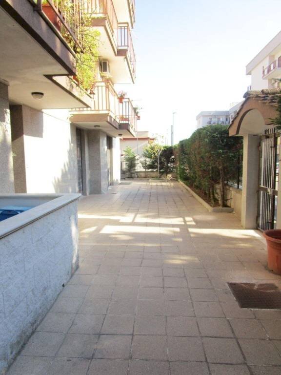 Cortile interno - Quadrilocale Statte - foto 2
