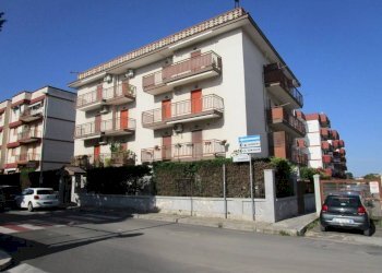Facciata - Quadrilocale Statte - foto 1