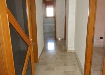 Corridoio - Quadrilocale Statte - foto 12