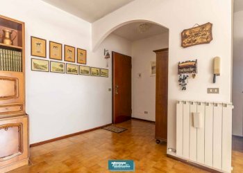 Ingresso - Trilocale via Antonio Gramsci, 31, Briga Novarese - foto 5