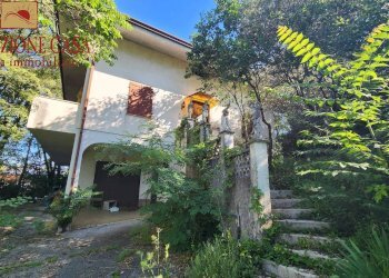 Foto 1 - Villa venezian
 
5, Sagrado - photo 1