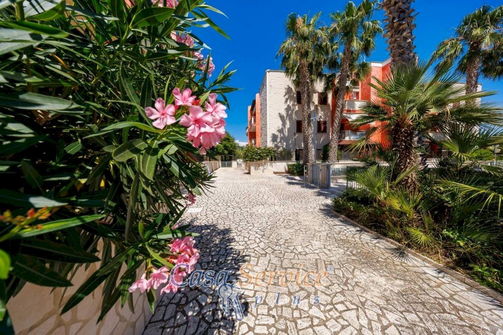 Giardino - Three-room apartment via delle Robinie, Gallipoli - photo 1