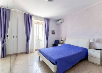 Camera da letto - Three-room apartment via Sant'Antonio Maria Gianelli, 3, Roma - photo 7