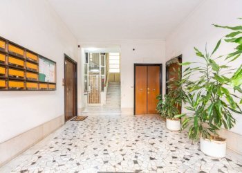 Interno palazzo - Three-room apartment via Sant'Antonio Maria Gianelli, 3, Roma - photo 25
