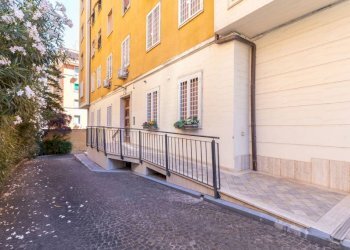 Cortile interno - Three-room apartment via Sant'Antonio Maria Gianelli, 3, Roma - photo 27