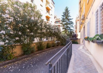 Cortile interno - Three-room apartment via Sant'Antonio Maria Gianelli, 3, Roma - photo 29