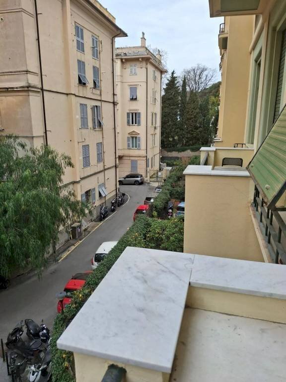Vista - Three-room apartment via Albaro, Genova (neighborhood Albaro) - photo 2
