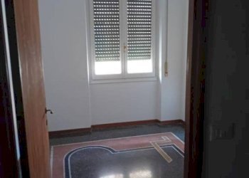 Camera da letto - Three-room apartment via Albaro, Genova (neighborhood Albaro) - photo 6