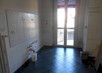 Salone - Appartamento via Confienza, 15, Torino (zona Centro) - foto 13