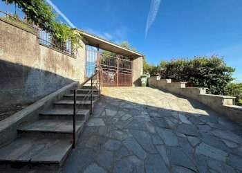 Cortile interno - Villa via Valle della Quiete, 39, San Mauro Torinese - foto 7