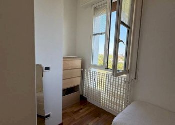 Camera da letto - Quadrilocale via Spina, 11, Bologna (zona Mazzini) - foto 13