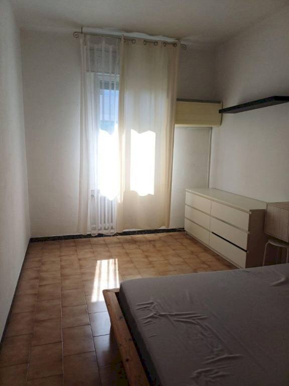 Camera da letto - Trilocale Bologna (zona Mazzini) - foto 3