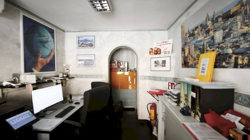 Ufficio - Shop via Carlo Pisacane, Genova (neighborhood Foce) - photo 2