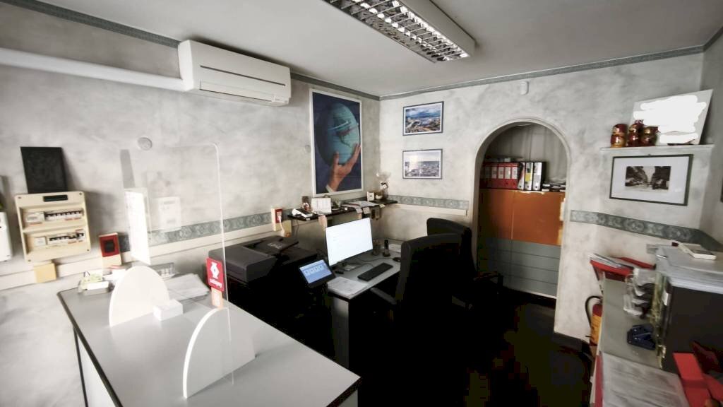 Ufficio - Shop via Carlo Pisacane, Genova (neighborhood Foce) - photo 3