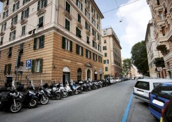 Zona - Negozio via Carlo Pisacane, Genova (zona Foce) - foto 10