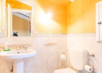 Bagno - Attico via Alba, 21, Cuneo (zona Centro) - foto 18