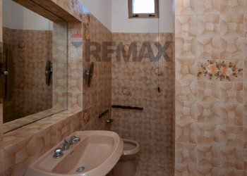 Bagno - Appartamento Piazza Santa Maria Maggiore
 
6, Falvaterra - foto 20